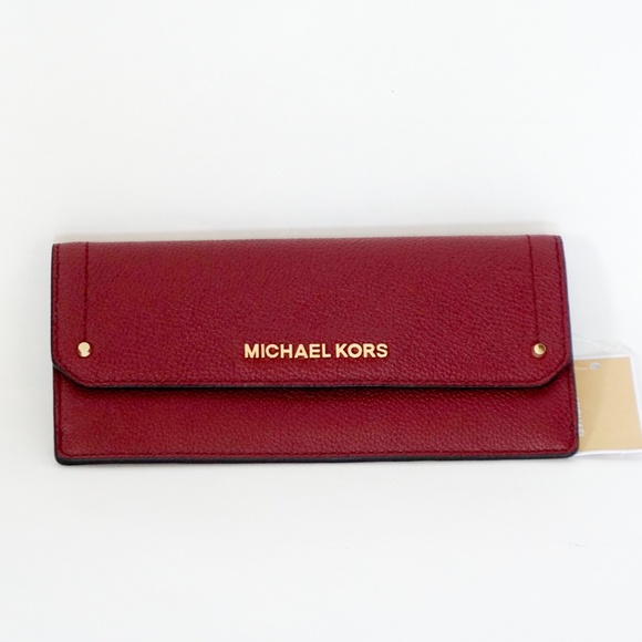 Michael Kors Handbags - Michael Kors Hayes Flat Leather Wallet Mulberry